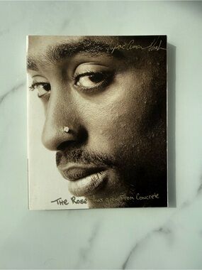 Tupac Shakur - The Rose That Grew From Concrete poetry book